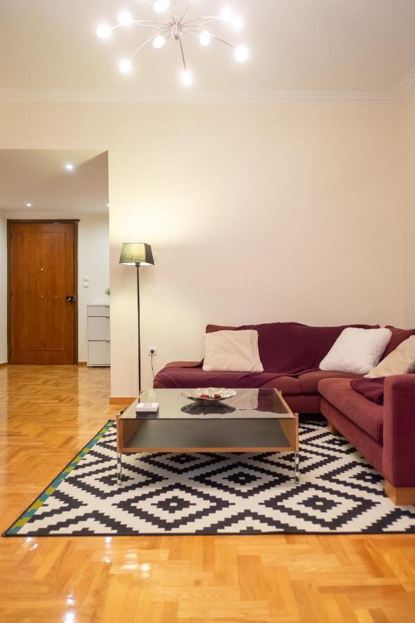 Two Bedroom Apt In Syntagma - Ermou Area アテネ エクステリア 写真