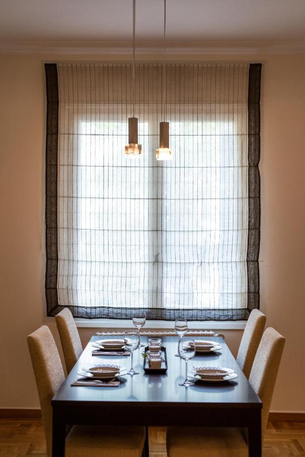 Two Bedroom Apt In Syntagma - Ermou Area アテネ エクステリア 写真