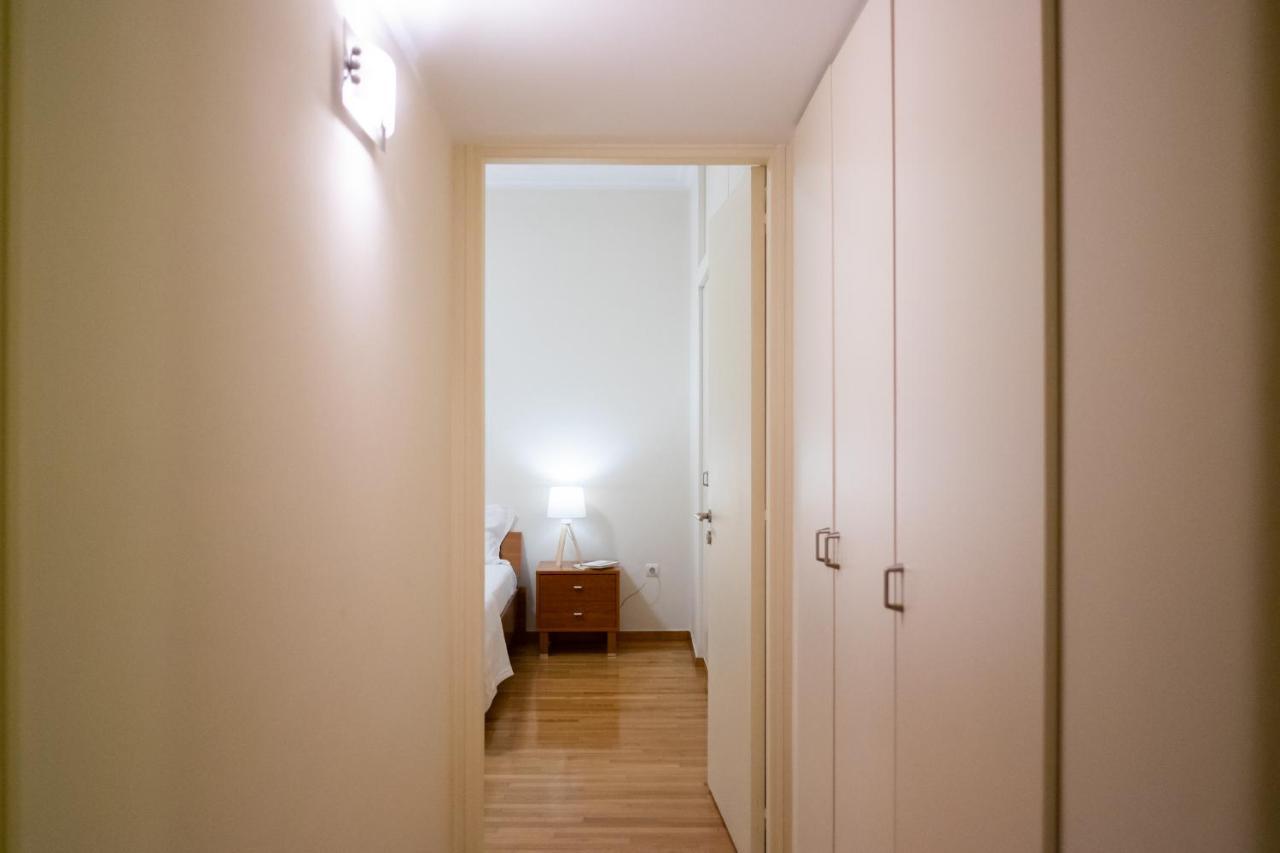 Two Bedroom Apt In Syntagma - Ermou Area アテネ エクステリア 写真