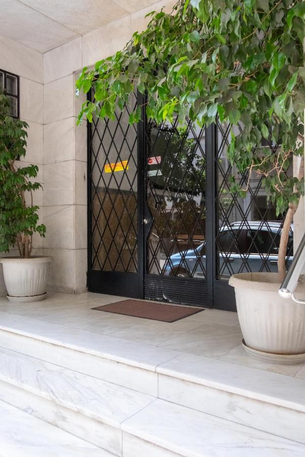 Two Bedroom Apt In Syntagma - Ermou Area アテネ エクステリア 写真